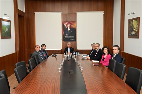 Vali Turan, Vali Yardımcıları ile Haftalık Değerlendirme Toplantısında bir araya geldi…