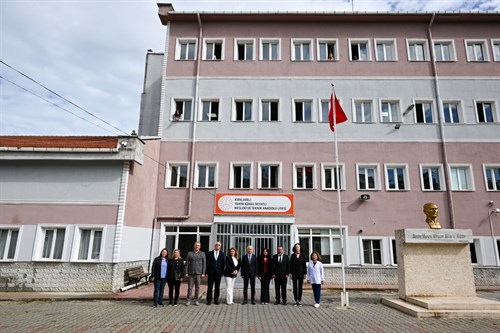 Eğitim İlk Önceliğimiz...