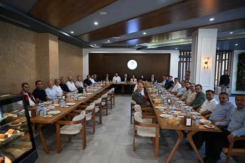 Vali Turan, Pınarhisar Kaymakamı Rabia Naçar Çanakcıoğlu onuruna düzenlenen programa katıldı.